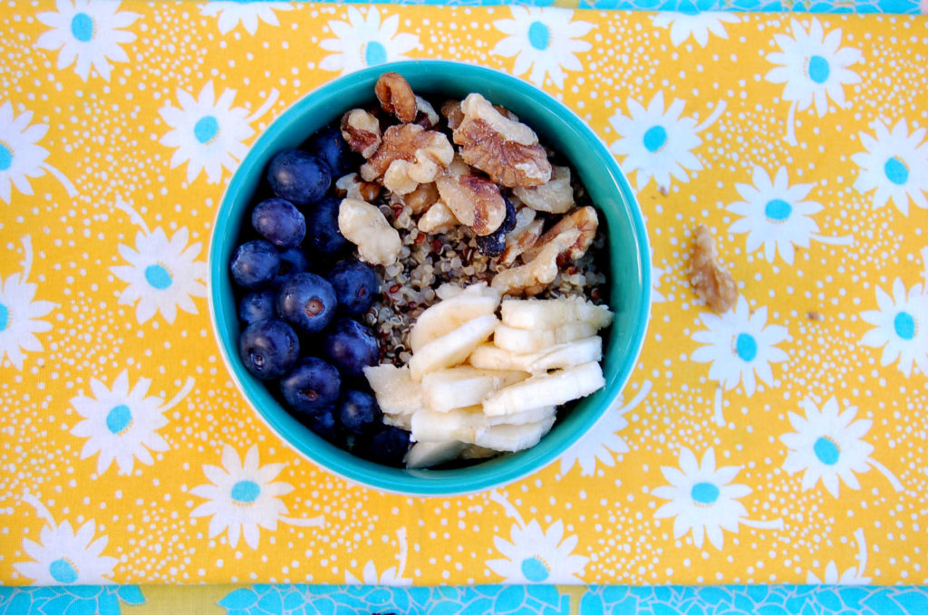 whole_food_plant_based_quinoa_bowl_blueberry_walnut_banana