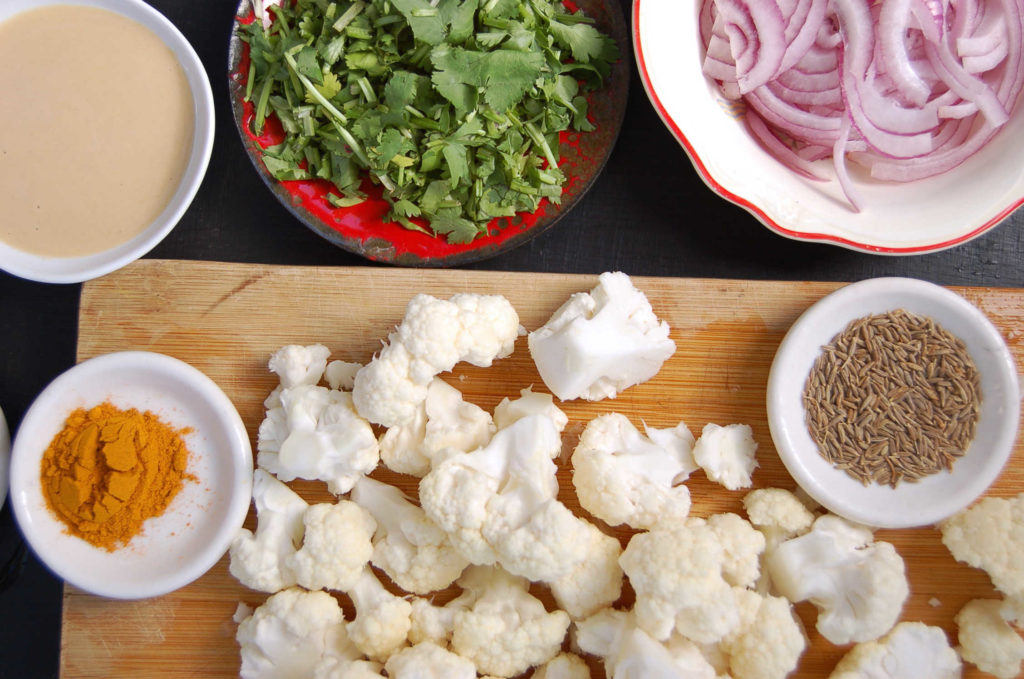 whole_food_plant_based_curry_roasted_cauliflower_ingredients_scene