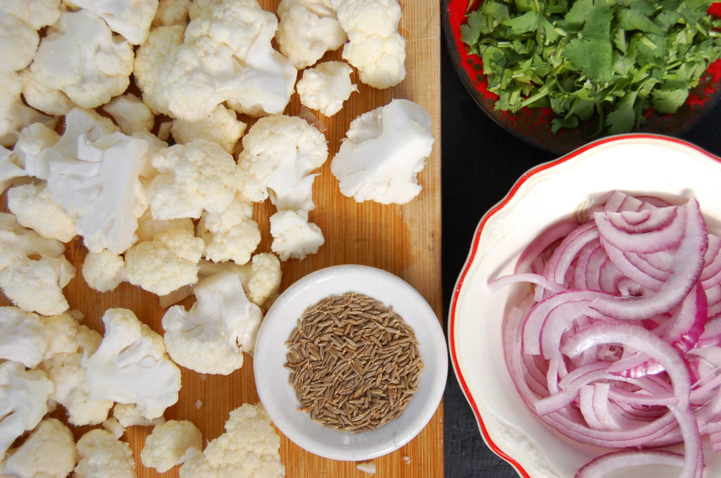 whole_food_plant_based_curry_roasted_cauliflower_cauliflower_ingredients