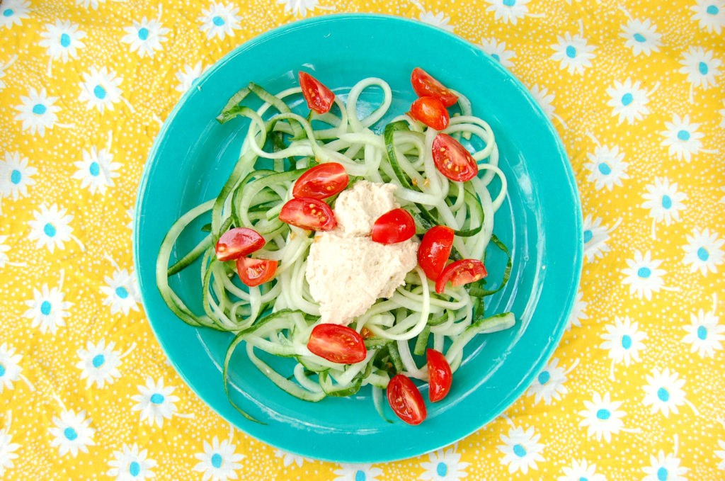 cucumber_noodles_plating_3