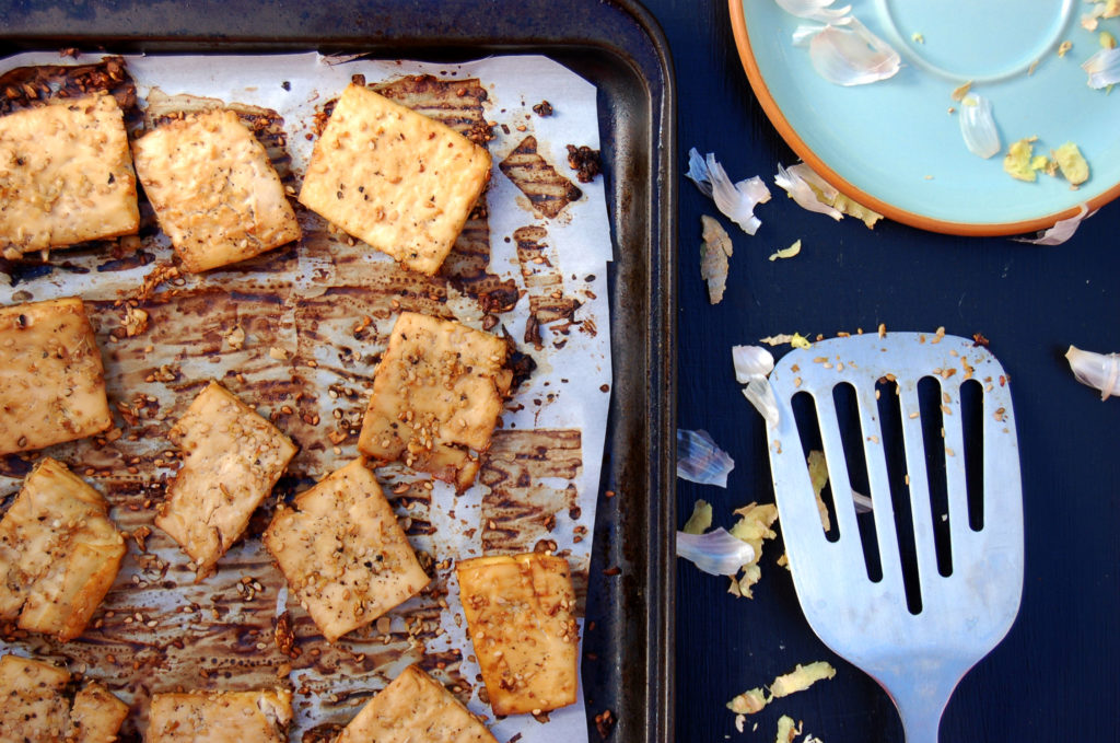 baked_tofu_tray_and_spatula