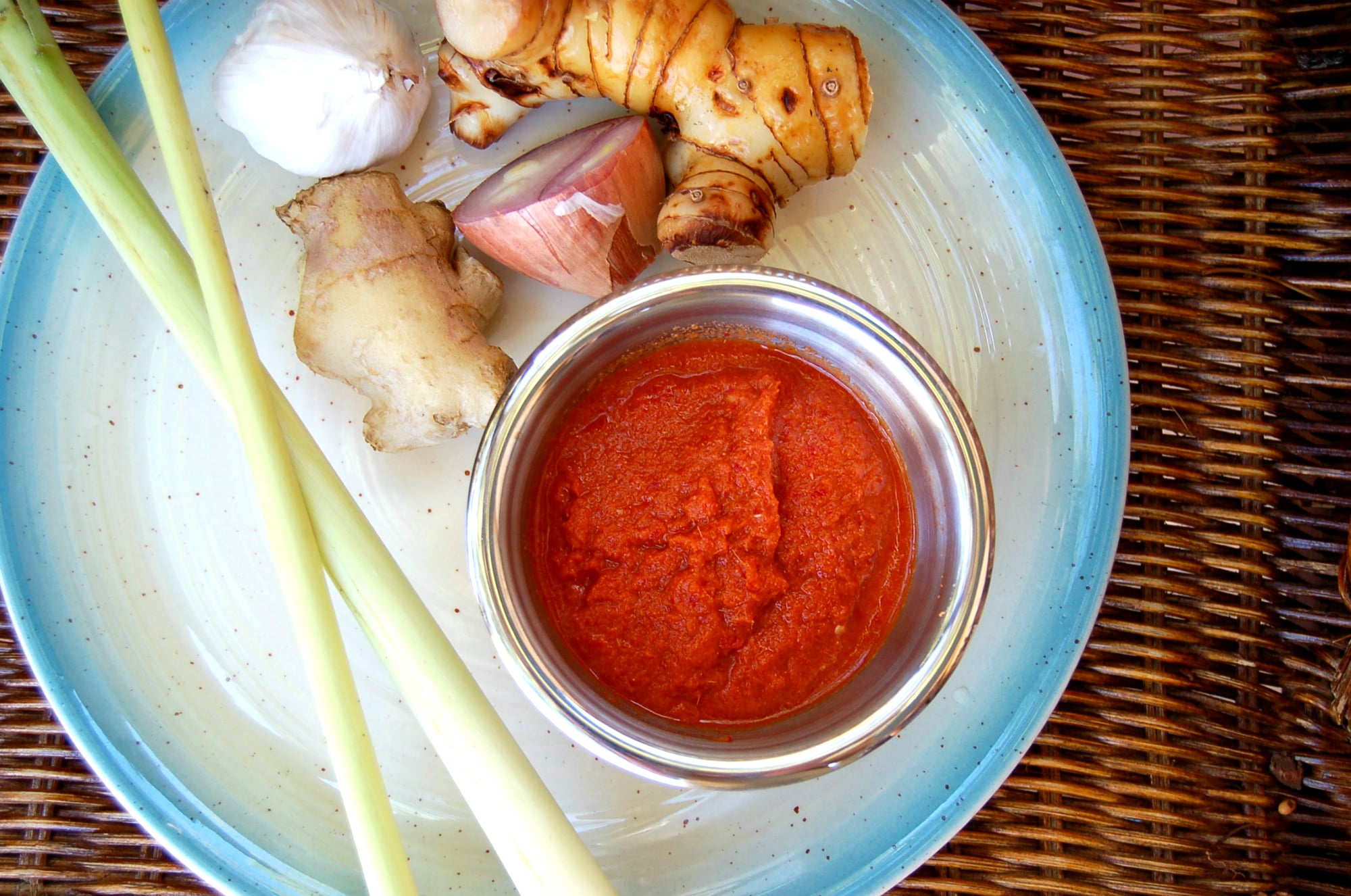 Healthy Foods That Aren't So Healthy After All + Thai Coconut Curry