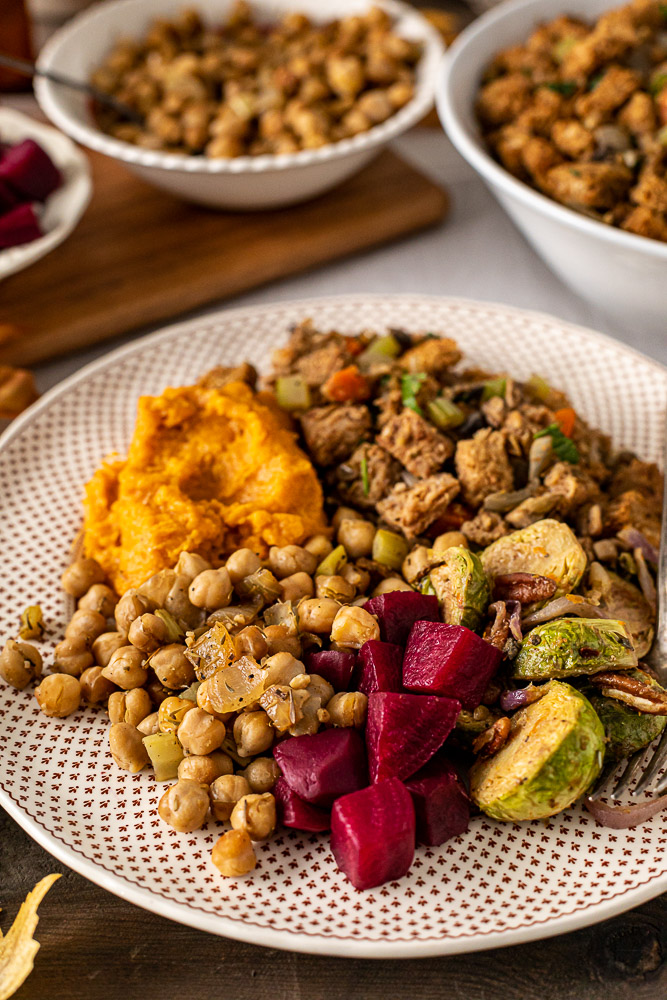 thanksgiving savory autumn chickpeas