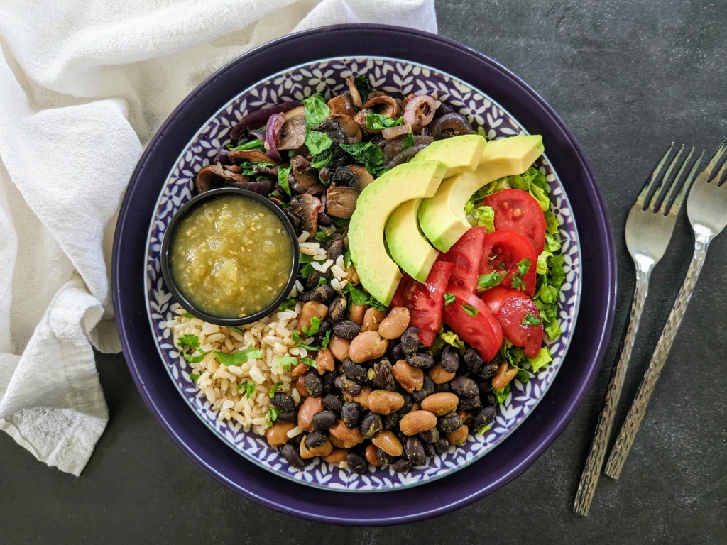 Salsa Verde Mushroom Seasoned Bean Bowl