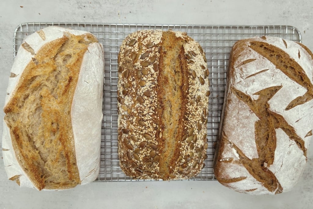 Long-fermented sourdough bread health benefits