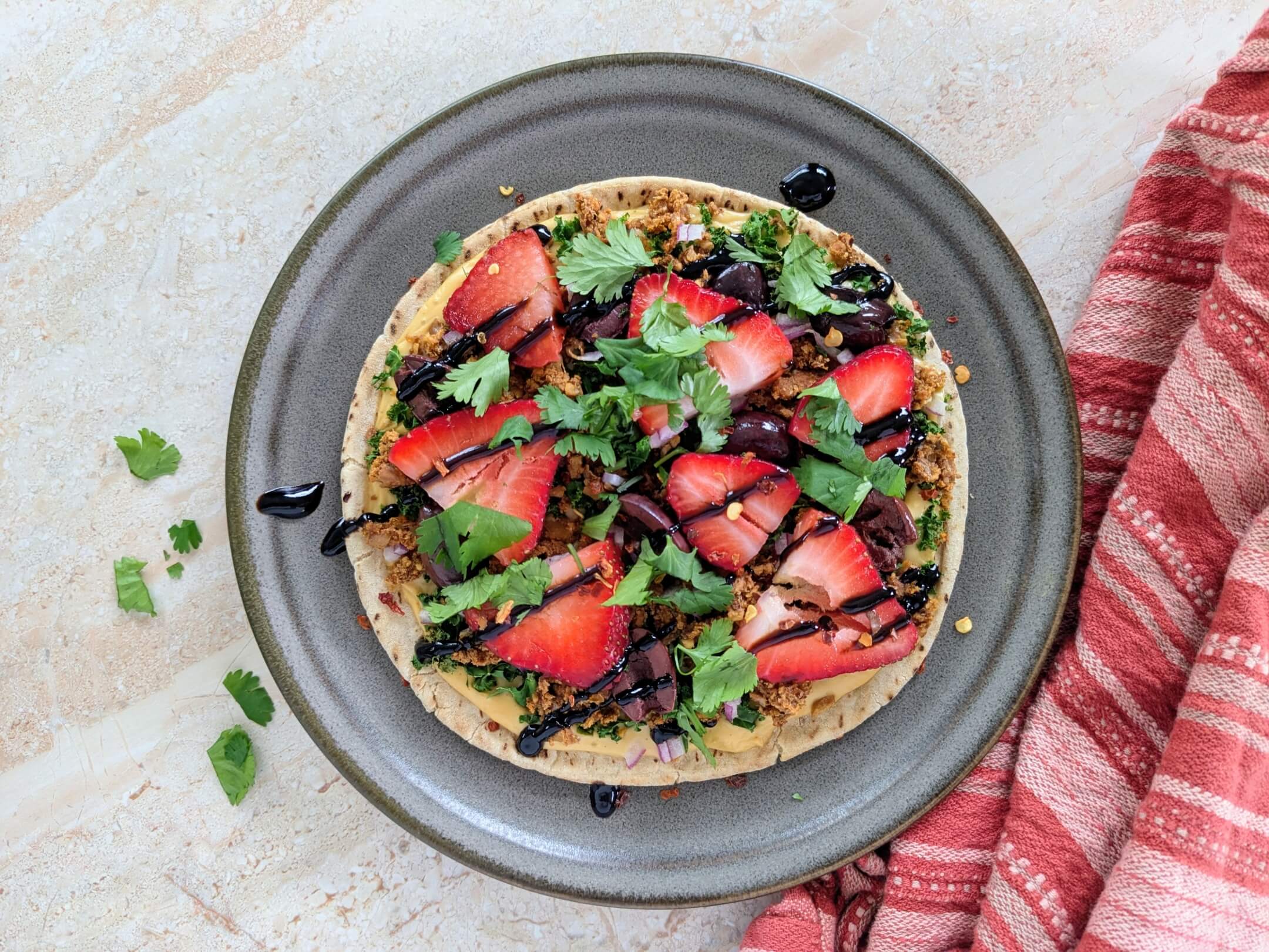 Bacony berry flatbread pizza